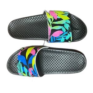 Victoria's Secret colorful bright tropical leaves slides 445903 Medium 7/8 NEW